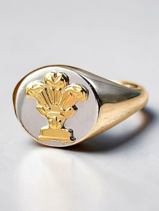 Jewelry - Rhodium & 14K YG Over Sterling Silver "Three Feathers" Signet Ring (Size 7.0)